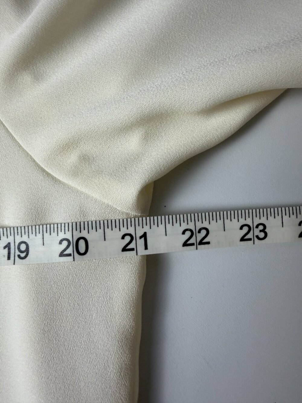 Vintage Koret Embroidered Collar Blouse Off White Sz 10 Cottagecore Grandmacore - Picture 9 of 10